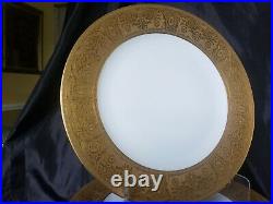 (12) Antique Bavaria Heavy Gold Encrusted Dinner Plates Germany Mint Condition