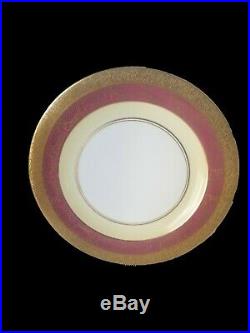 12 Hutschenreuther Selb Royal Bavaria Dinner Plate Gold Encrusted & Maroon Red