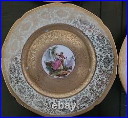 12 Royal Hutschenreuther Selb Bavaria Dinner Plates 24k Coin Gold China 10.5