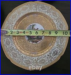 12 Royal Hutschenreuther Selb Bavaria Dinner Plates 24k Coin Gold China 10.5