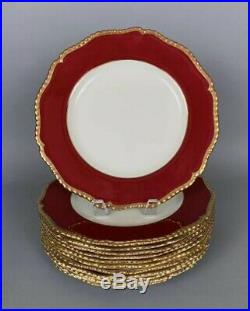 12 Vintage Royal Worcester z2066 Cranberry and Gold Gilt Trim Dinner Plates