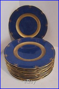 12 Wedgwood 10.25 Dinner Plates Gold Encrusted Verge, Cobalt Mottled Body