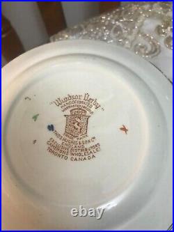 1930 Windsor Derby Hand-Decorated Warranted 24k Gold Dinner Setting