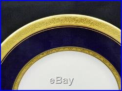 1940's Unused 12 Hutschenreuther Royal Bavarian Gold Cobalt 11 Dinner Plates