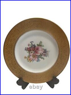 7 Royal Bavarian Hutschenreuther Selb Bavaria Gold Encrusted Dinner Plates 7 Royal Bavarian Hutschenreuther Selb Bavaria Gold Encrusted Dinner Plates