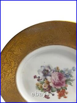 7 Royal Bavarian Hutschenreuther Selb Bavaria Gold Encrusted Dinner Plates 7 Royal Bavarian Hutschenreuther Selb Bavaria Gold Encrusted Dinner Plates