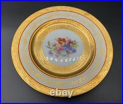 8 Vintage Hutschenreuther Selb Bavaria Gold Gilt Floral Dinner Plates 11