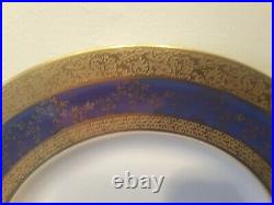 A Set of Four Hutschenreuther Selb Bavaria Blue and Gold Cabinet Dinner Plates