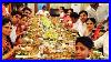 Amitabh-Bachchan-Having-Dinner-In-Gold-Plates-With-Kalyan-Jewellers-Family-01-fn