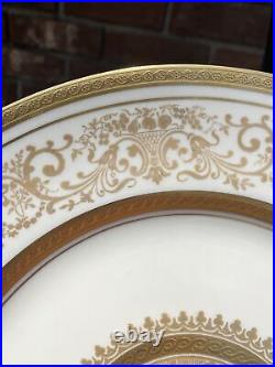 Antique Arabia Finland 10 1/4 Dinner Plates Gold Encrusted Set Of 8 Plates