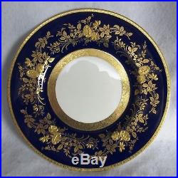 Beautiful Minton Cobalt Blue & Gold 10 3/4 Dinner Plate With Heavy Gold Flowers
