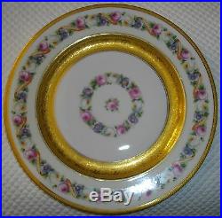 Black Knight Dinner Plate Gold Encrusted Floral Ribbon MINT Bailey Banks Biddle