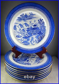 Eight Copeland Porcelain Blue Willow Dinner Plates with Gold Trim