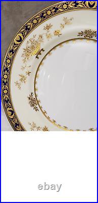 Exceptional Minton Dynasty Pattern (H3775) England Dinner Plate