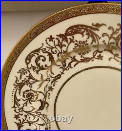 Four Tiffany Style ROYAL ART GUILD Dinner Plates Raised Gold Custom Design