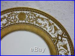 George Jones & Sons / Ovington Bros Crescent Gold Encrusted Dinner Plates (12)