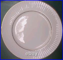 Gibson Claremont Gold Dinnerware 4 Place Settings Ivory Base Gold Trim 20 Pieces