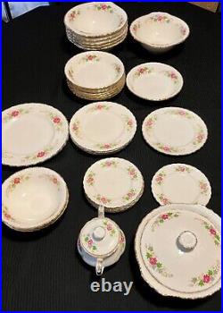 Grindley Cream Petal Bone China from England 36 piece set Rose Bouquet