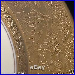 Heinrich Germany Hc425 10 7/8 Dinner Plate Gold Encrusted Rim White Center