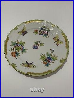 Herend Queen Victoria 10.5 Dinner Plate VBO-1524 Green 24k Gold Trim