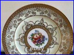 Hutschenreuther Selb Bavaria Porcelain 1920's Gold Encrusted 17 Bread Plates