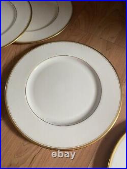 Lenox 1830 / T 17 Vintage Gold Trim Dinner Plates Set Of Eight