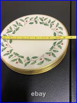 Lenox Dimension Holiday Gold Trim Dinner plates 10 3/8 Holly & Berry (4)