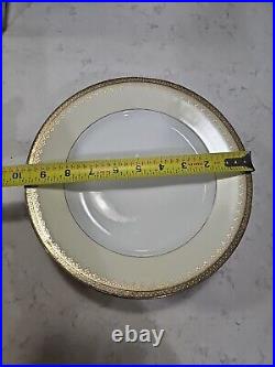 Lot Of 8 Gold Rimmed Dinner Plates Higgins and Seiter New York, Austria