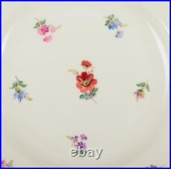 Meissen, Germany. Five dinner plates in porcelain. Approx. 1920s/30s