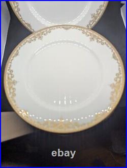 Mikasa Bone China Dinner Plate Golden Dynasty Set of 8 10.5