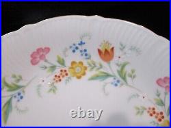 Mikasa Fanciful #6014 Couture Scalloped Gold Trim Rim 12 Dinner Plates 10 3/8