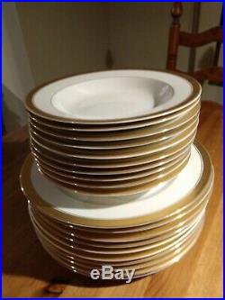Mikasa Fine China Palatial Gold Set Of 10 Dinner Plates and 10 Soup Bowls