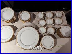 Noritake China Richmond Gold Rim Dinner Set 6124 91 Pieces