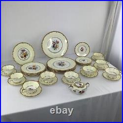 Paragon by Her Majesty Queen Elizabeth England China Set 39 Assorted Piece Set