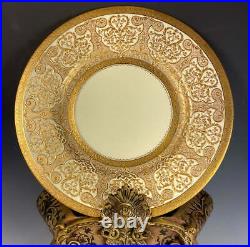 Raised Gold Enamel Porcelain 10 5/8 Dinner or Cabinet Plate, Spode Copeland