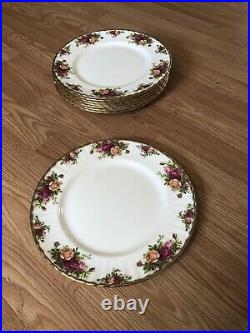 Royal Albert Set 8 Old Country Roses Dinner Plates w Gold Trim Unused Condition