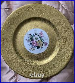 Royal Bavarian Hutschenreuther Selb Bavaria 10 3/4 Gold Encrusted Dinner Plate
