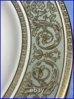 Royal Doulton Fine Bone China English Renaissance Gold Dinner Plate 10.5 Inch