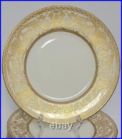 Royal Worcester England EMBASSY OFF WHITE AND GOLD 10 DINNER Plates 10-1/2