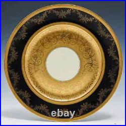 SET OF 16 HUTSCHENREUTHER COBALT and GOLD DINNER PLATES