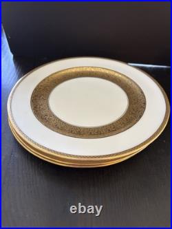 Set Of 4 Cauldron Dinner Plates White With Gold Scroll Trim