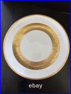 Set Of 4 Cauldron Dinner Plates White With Gold Scroll Trim