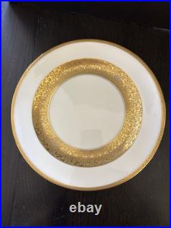 Set Of 4 Cauldron Dinner Plates White With Gold Scroll Trim