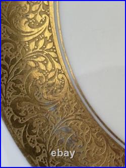 Set Of 4 Cauldron Dinner Plates White With Gold Scroll Trim