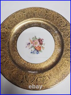 Set Of 7 Royal Bavarian Hutschenreuther Selb Bavaria Plate 10 1/2 22K Gold Enc