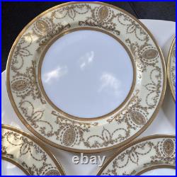 Set of 12 Royal Doulton Gold Encrusted Cream & White 10.5 Dinner Plates c1910 Set of 12 Royal Doulton Gold Encrusted Cream & White 10.5 Dinner Plates c1910