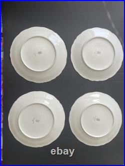 Set of 4 Dinner Plates Walbrzych Poland WLB3 Heavy Gold Encrusted Scrolls WAV19 Set of 4 Dinner Plates Walbrzych Poland WLB3 Heavy Gold Encrusted Scrolls WAV19