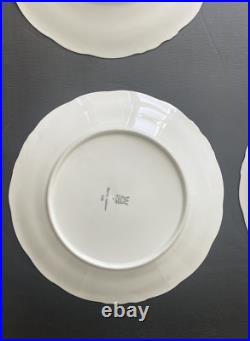 Set of 4 Dinner Plates Walbrzych Poland WLB3 Heavy Gold Encrusted Scrolls WAV19 Set of 4 Dinner Plates Walbrzych Poland WLB3 Heavy Gold Encrusted Scrolls WAV19