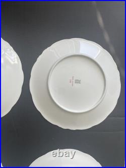 Set of 4 Dinner Plates Walbrzych Poland WLB3 Heavy Gold Encrusted Scrolls WAV19 Set of 4 Dinner Plates Walbrzych Poland WLB3 Heavy Gold Encrusted Scrolls WAV19