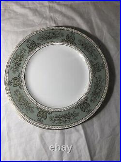 Set of 4 Dinner Plates Wedgwood Gold Columbia Sage Green Fine Bone China 10 3/4